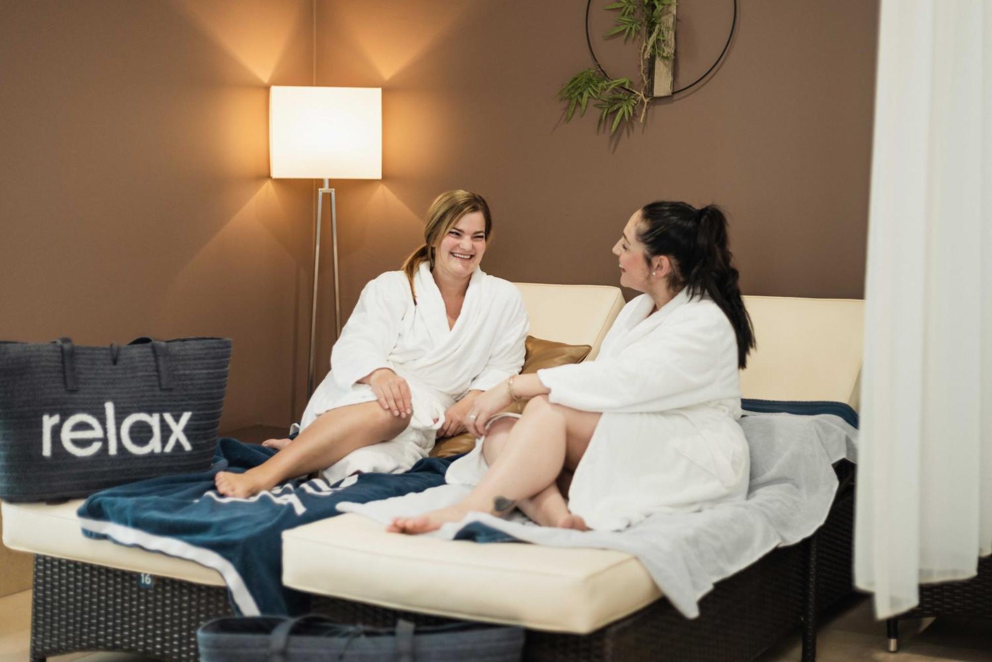 Therme Laa - Hotel & Silent Spa Laa an der Thaya Dış mekan fotoğraf